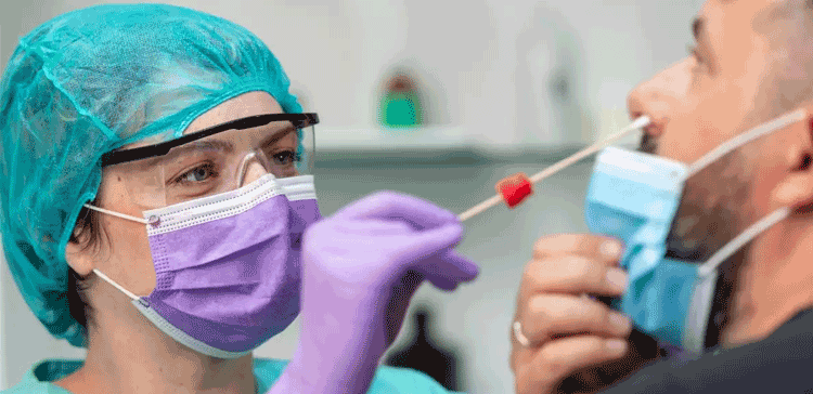 کرونا کا ٹیسٹ کروانے جا رہے ہیں تو اس سے قبل یہ چار کام ضرور کر لیں