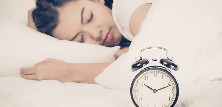 جب آپ 10 بجے سو جاتے ہیں تو آپ کے جسم کے ساتھ کیا ہوتا ہے؟