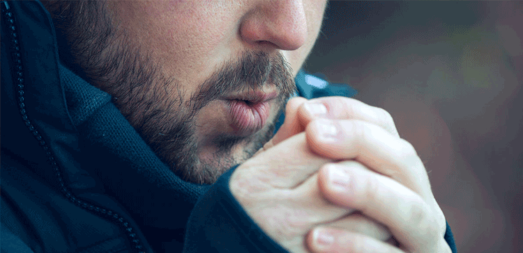 موسم سرما میں ہاتھوں پیروں کا مستقل ٹھنڈا رہنا کس بیماری کے باعث ہوسکتا ہے؟