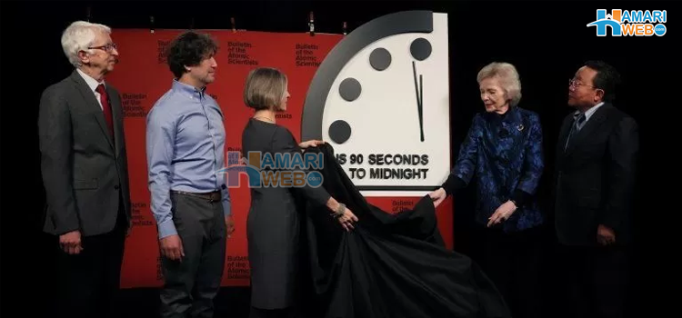 دنیا کے خاتمے میں باقی وقت بتانے والی گھڑی کو 90 سیکنڈ آگے کر دیا گیا٬ یہ گھڑی آخر ہے کیا؟