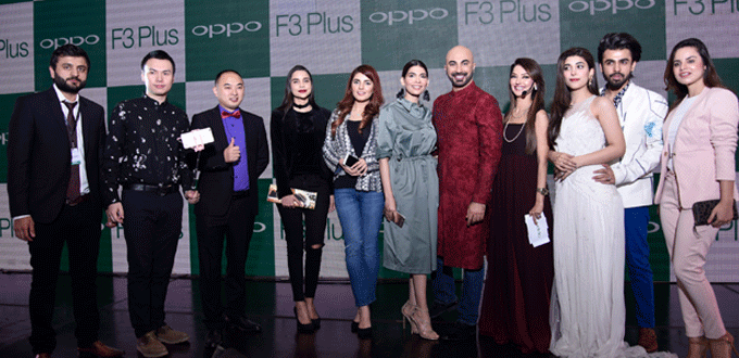 OPPO کا نیا Selfie Expert F3 Plus “ گروپ سیلفی “ کے لیے بہترین