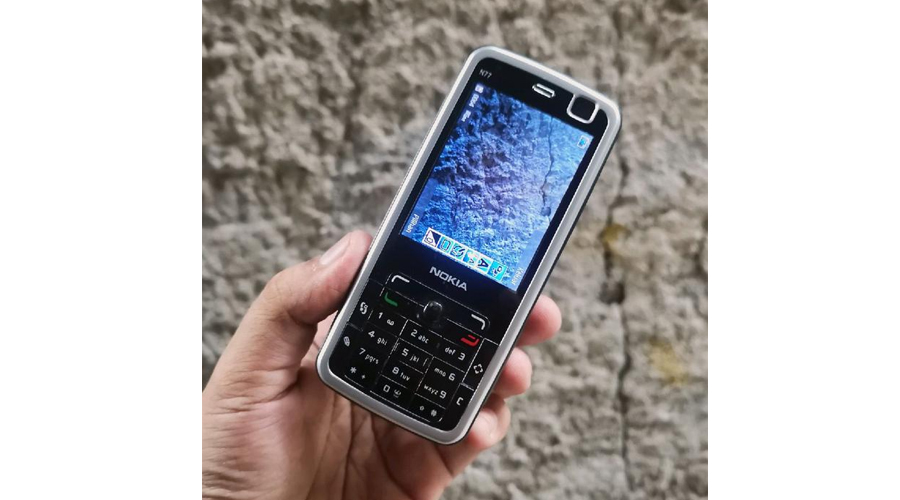 Nokia-N77-
