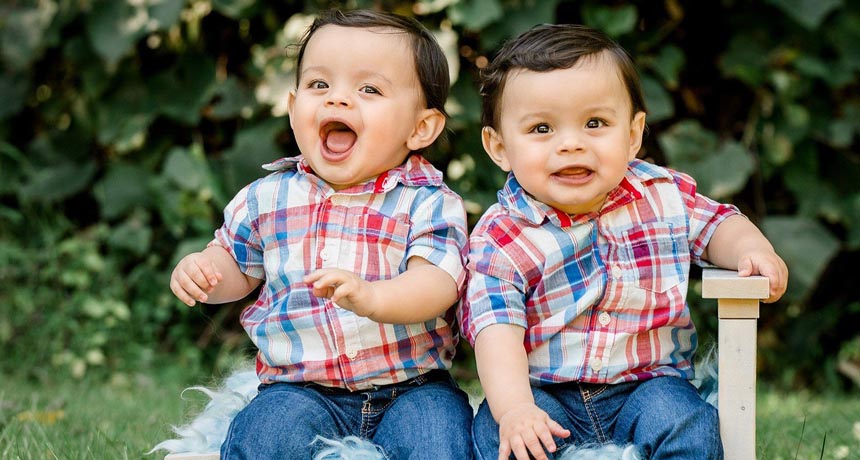 যমজ মুসলিম বাচ্চা ছেলের নাম - Twin Muslim Baby Boy Names