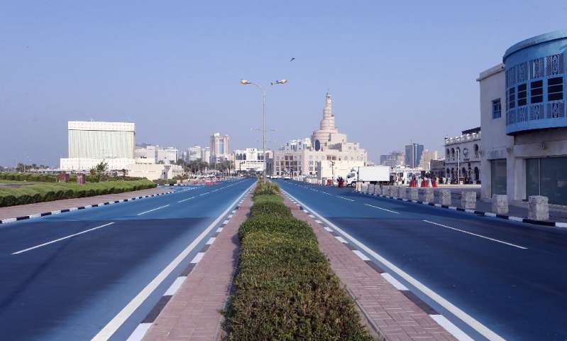 قطر کے رنگ بدلتے سڑک جنھیں دیکھیں تو آنکھوں پر یقین نہ آئےجانیں اس کی حقیقت 