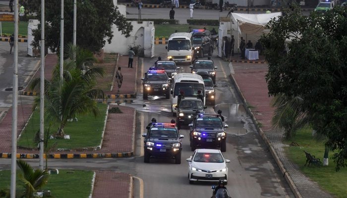 قومی ٹیم کی پریکٹس کا دوسرا روز، کارساز، حسن اسکوائر اور کون کون سے راستے بند؟