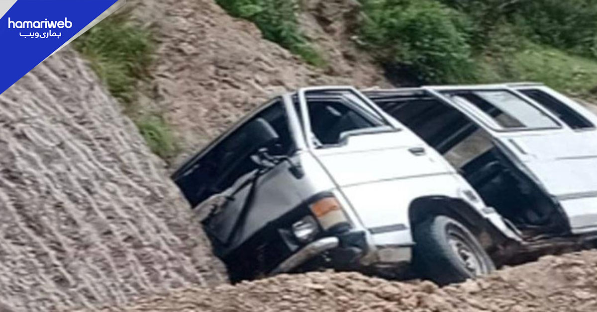 اورکزئی میں کوچ الٹنے سے 2 خواتین سمیت 9 مسافر زخمی