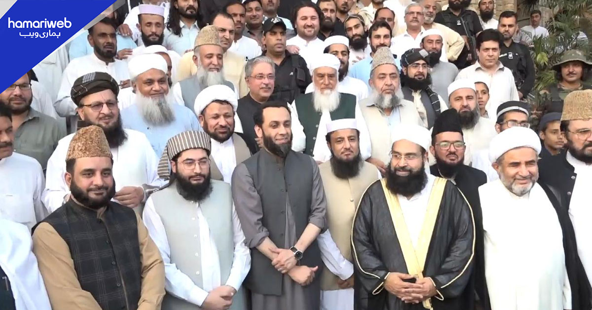 وزیراعظم کی ہدایت پر عطا تارڑ کا دارالعلوم حقانیہ اکوڑہ خٹک کا دورہ، قیام امن اور مذہبی ہم آہنگی پر مشاورت