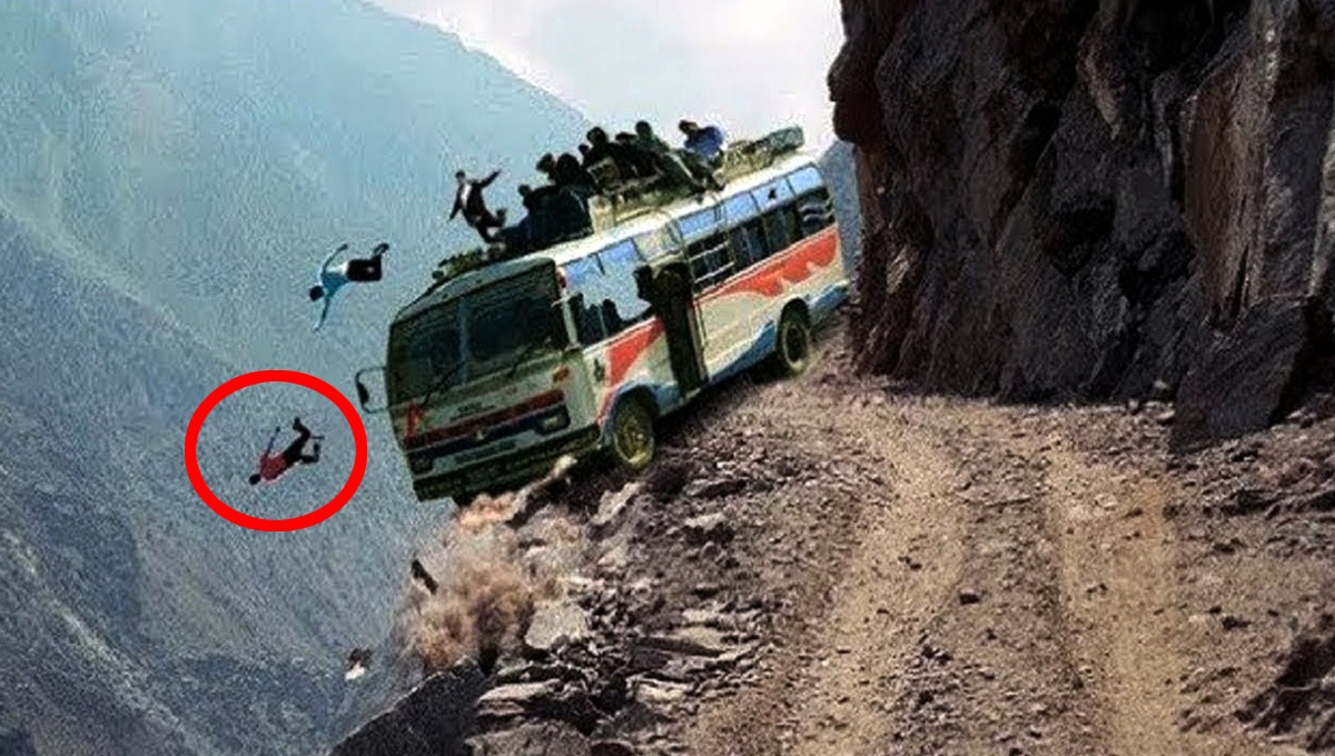 یہ خطرناک سڑک پاکستان کے کس علاقے میں موجود ہے؟ جہاں سے گزرنا جان لیوہ بھی ثابت ہوسکتا ہے