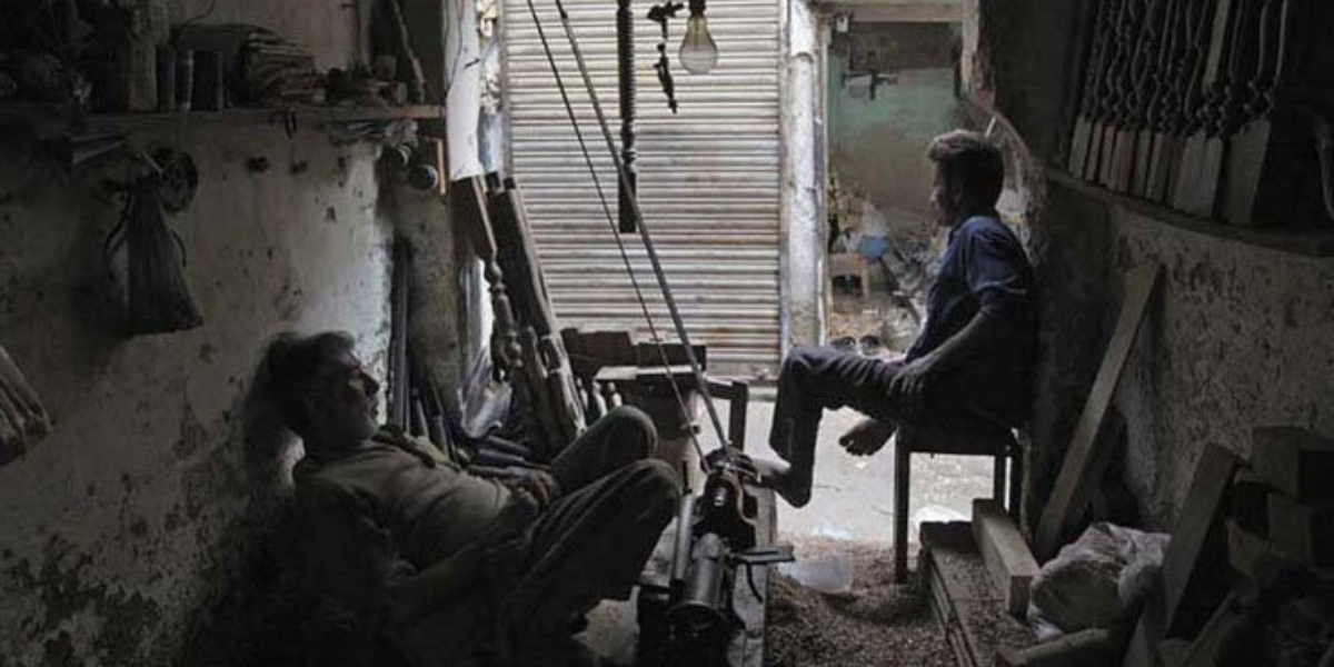 کراچی میں بجلی کا بڑا بریک ڈاؤن۔۔۔ جانیے کون کون سے علاقہ بجلی سے محروم ہوگئے؟