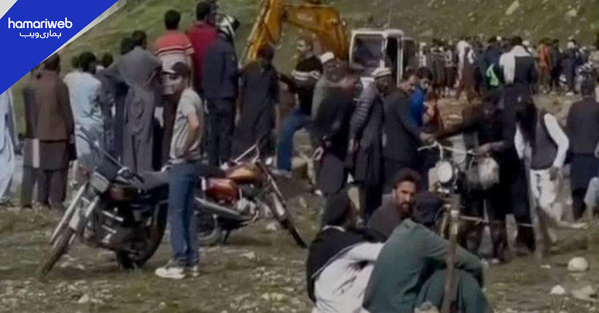 وادیٔ کاغان میں لینڈ سلائیڈنگ، ناران۔خجل کھڈ روڈ ہر قسم کی ٹریفک کے لیے بند