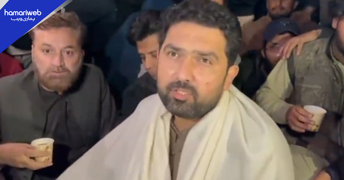 بانی پی ٹی آئی سے ملاقات کی اجازت نہ ملی۔۔۔ وزیراعلیٰ کا دھرنا ختم، چیف جسٹس کا بھی ملنے سے انکار