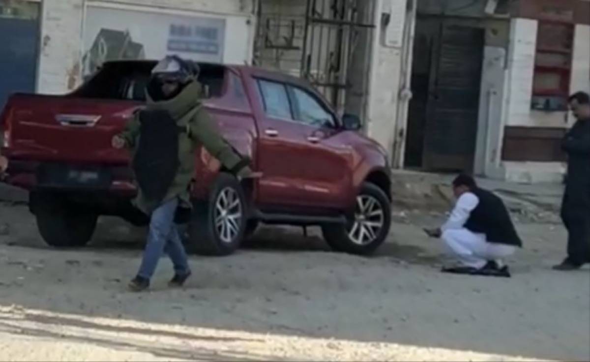 بلاول ہاؤس کے سامنے کھڑی گاڑی میں نصب بم برآمد