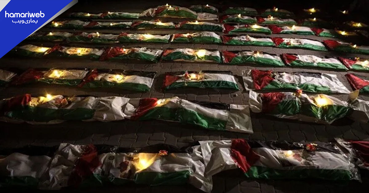 غزہ: 70 بچوں سمیت 100 فلسطینی شہدا کی اجتماعی تدفین