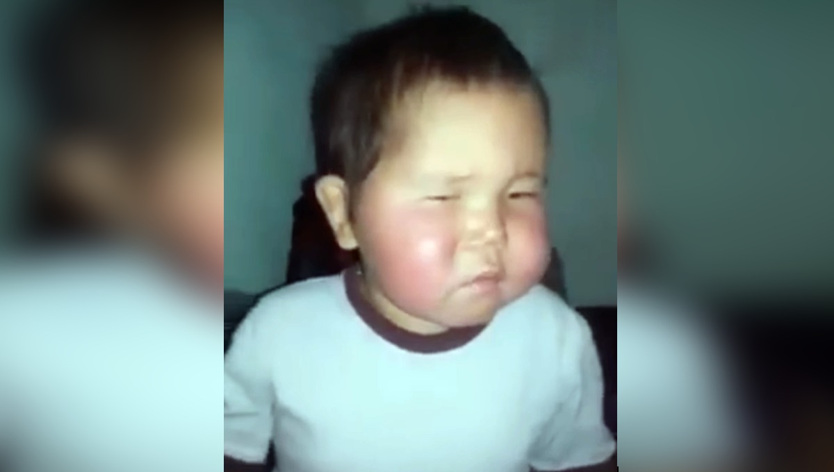 3 سال کا معصوم نابینا بچہ جس نے بنا دیکھے سورہ یٰسین کی تلاوت کردی۔۔۔ ویڈیو وائرل