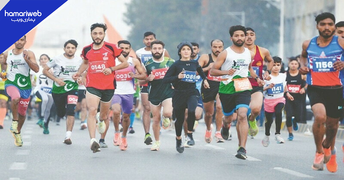کراچی میراتھون میں خواتین اور بچوں سمیت ہزاروں افراد کی شرکت