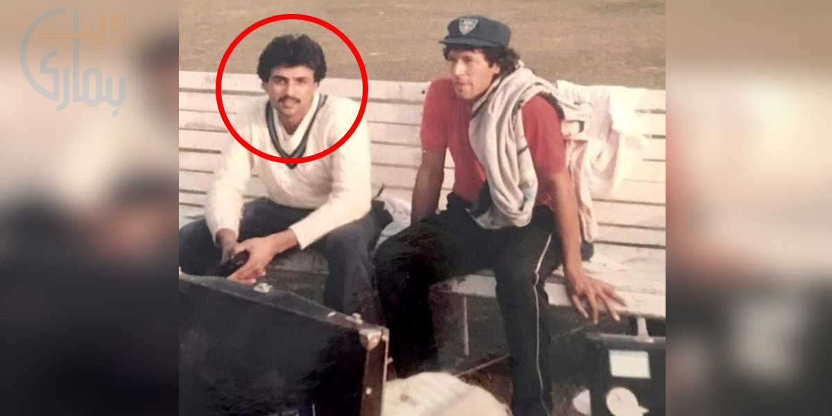 اس تصویر میں عمران خان کے ساتھ بیٹھا یہ شخص کون ہے؟