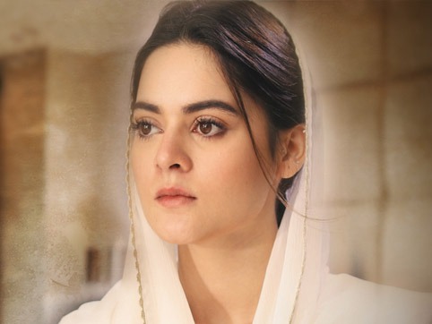کاش بابا ہوتے تو وہ بھی احسن سے ملتے  اور ۔۔ منال خان نے والد کی یاد میں غمگین کر دینے والا پیغام مداحوں سے شئیر کر دیا