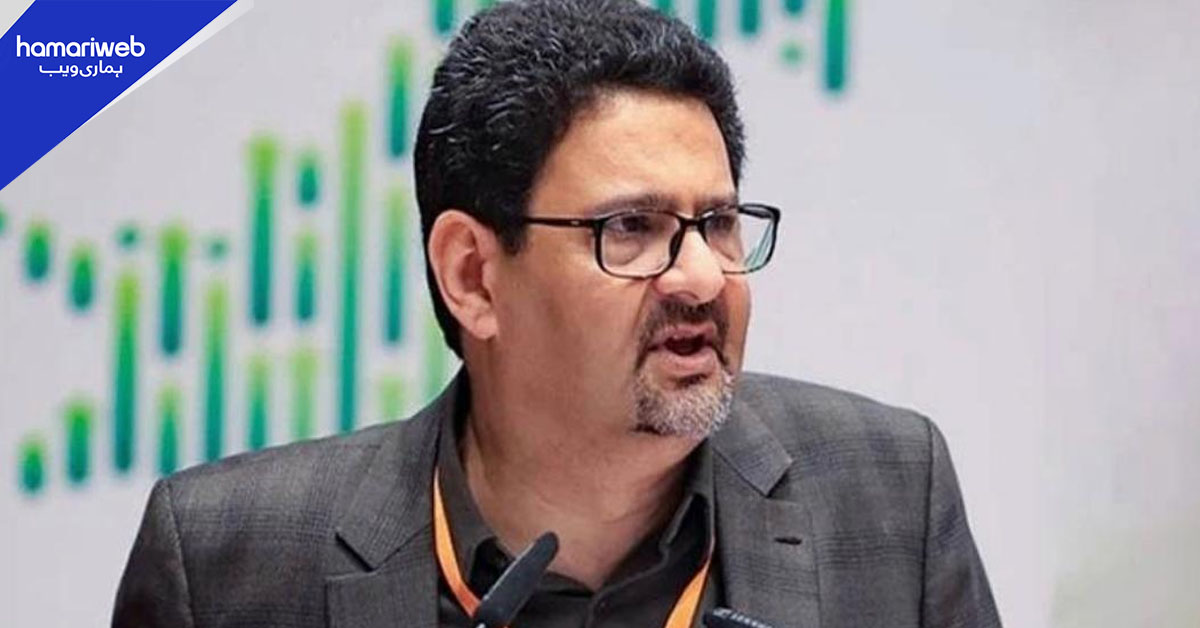 پیٹرولیم مصنوعات پر بھاری ٹیکس عوام پر بوجھ، حکومت کمپنیوں کے مفادات کا تحفظ کرتی ہے: مفتاح اسماعیل