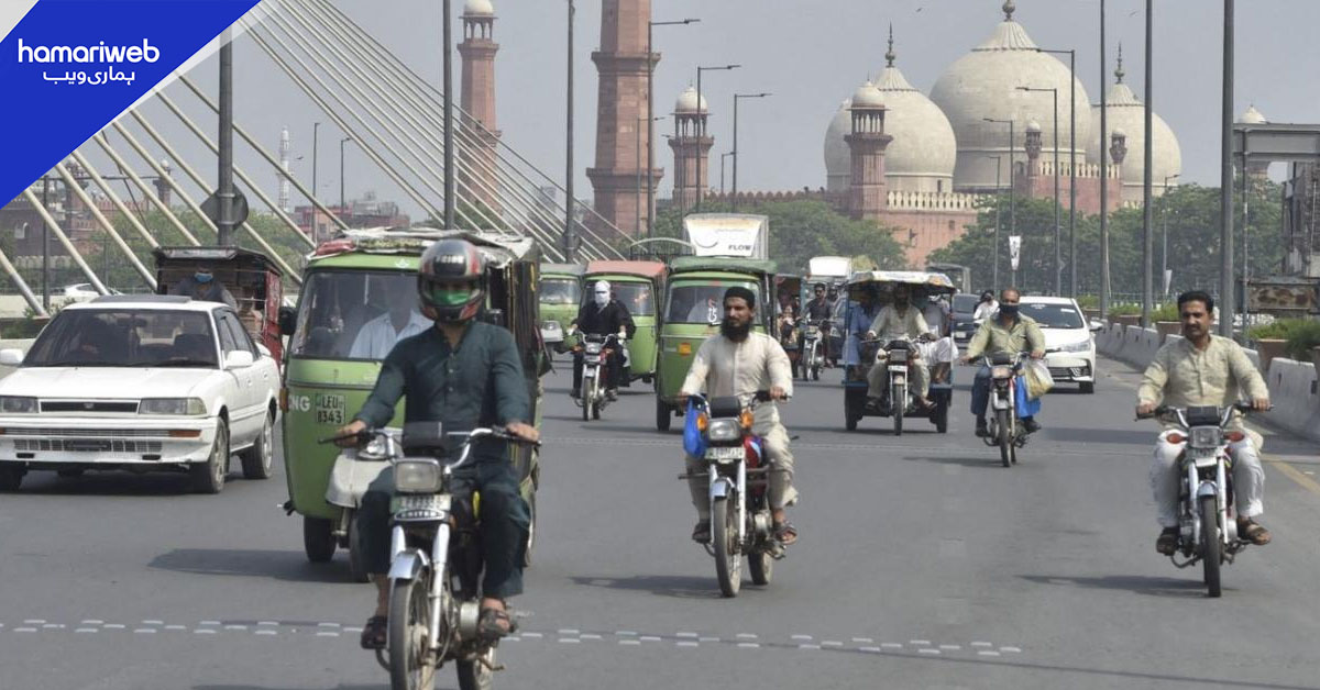 لاہور میں کم عمر اور بغیر لائسنس ڈرائیونگ کے خلاف کریک ڈاؤن