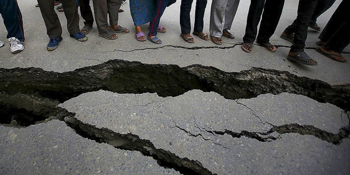 پاکستان کے مختلف شہروں میں زلزلے کے شدید جھٹکے، شہریوں میں خوف پھیل گیا