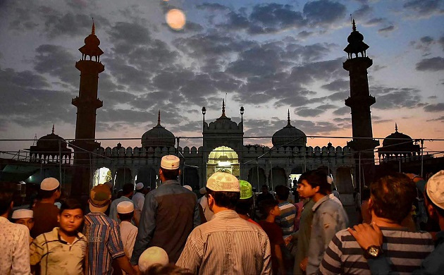 رمضان کی آمد پر حکومت  نے عوام کو بڑی خوشخبری سنا دی