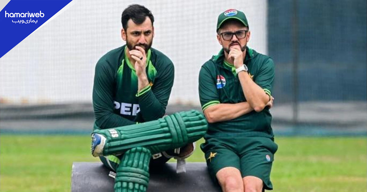 کپتان سلمان علی آغا اور ہیڈ کوچ مائیک ہیسن معاہدے کے مطابق کام جاری رکھیں گے، پی سی بی