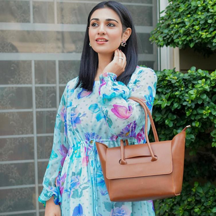 Sarah Khan