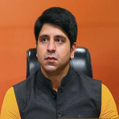 Shehzad Poonawalla More pics