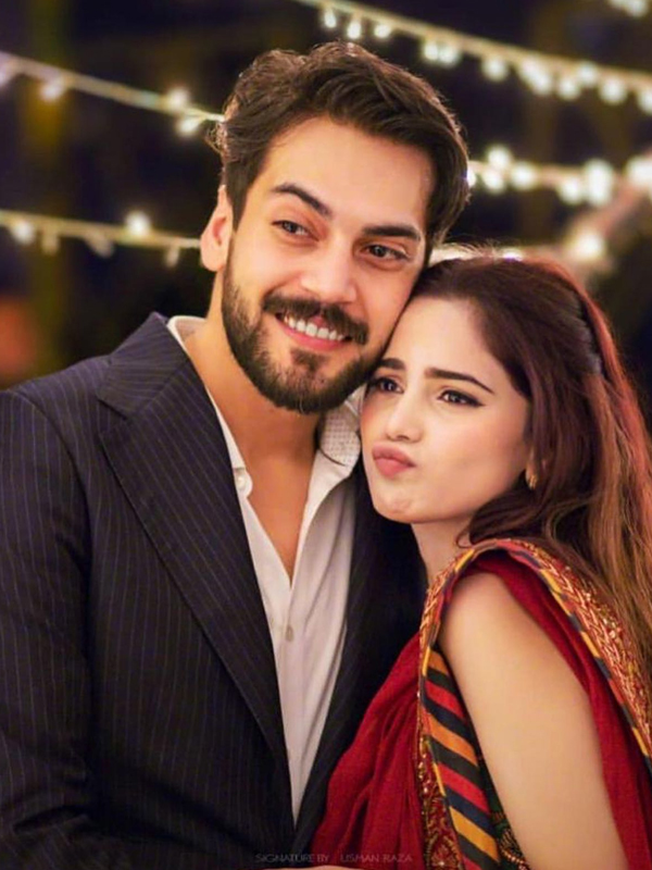 600px x 800px - Aima Baig Age, Husband, Family & Biography