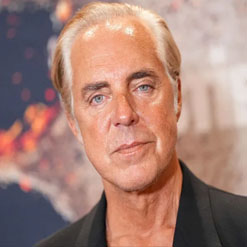 Titus Welliver