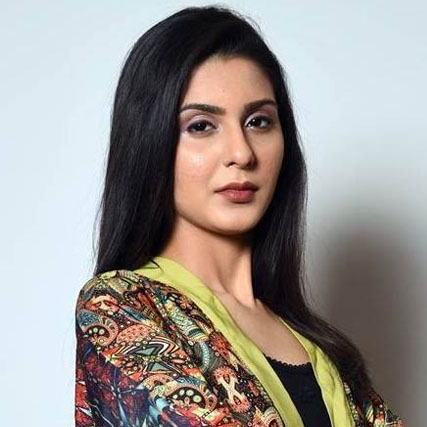 Zainab Shabbir Husband, Age, Father, Family & Biography