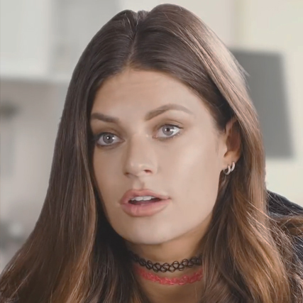 Hannah Stocking - Profile Picture
