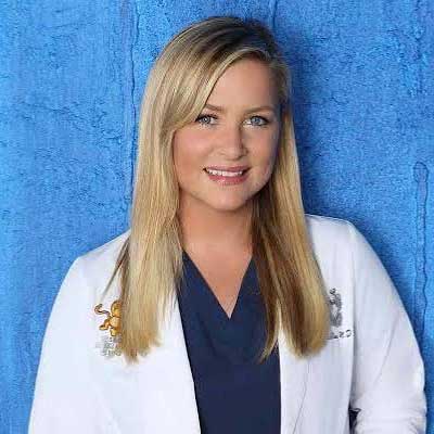 Jessica Capshaw