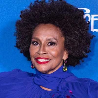 Jenifer Lewis