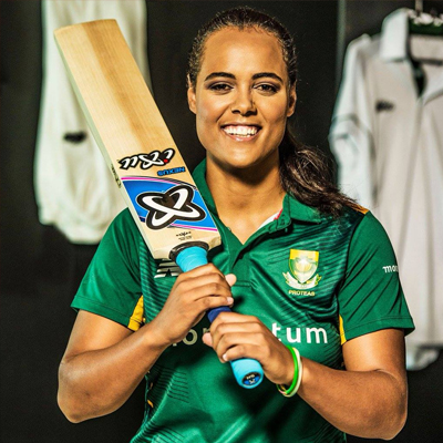 Chloe Tryon - Profile Picture