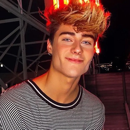 Sebastian Bails