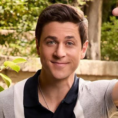 David Henrie
