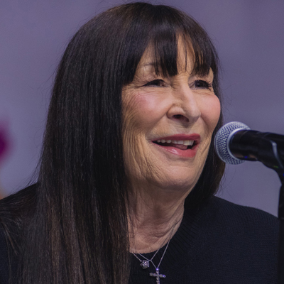 Anjelica Huston