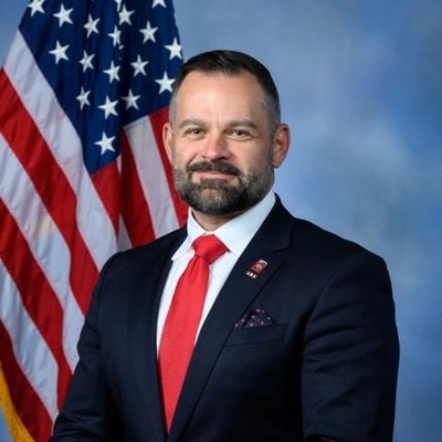 Cory Mills