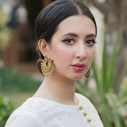 Komal Aziz Khan - Profile Picture