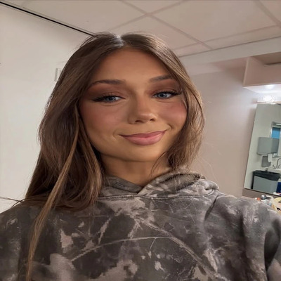 Hailey Bills