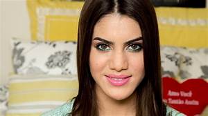 Camila Coelho Height, Weight, Age, Spouse, Children, Facts, Biography