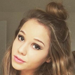 Moriah Elizabeth - Age, Family, Bio