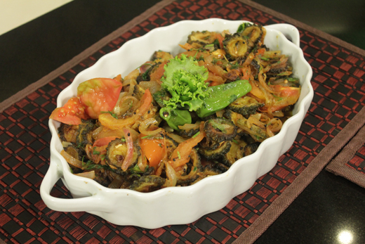 Punjabi Style Karela Recipe By Rida Aftab Cook With Hamariweb Com