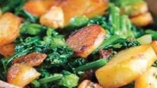 آلو، بروکلی اور لال مرچ