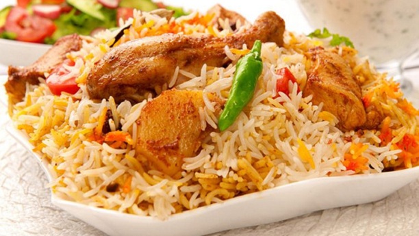 The Perfect Blend: Unraveling the Secrets of Chicken Biryani Excellence