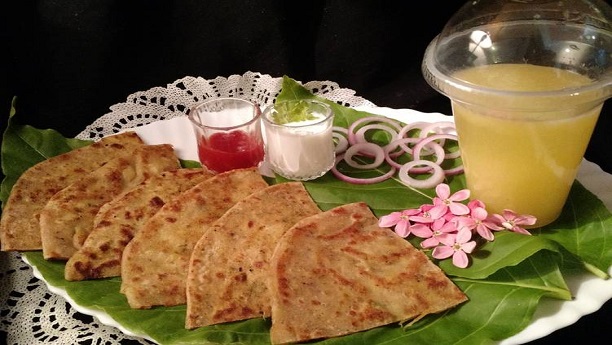 Aloo Bharay Prathay Recipe In Urdu