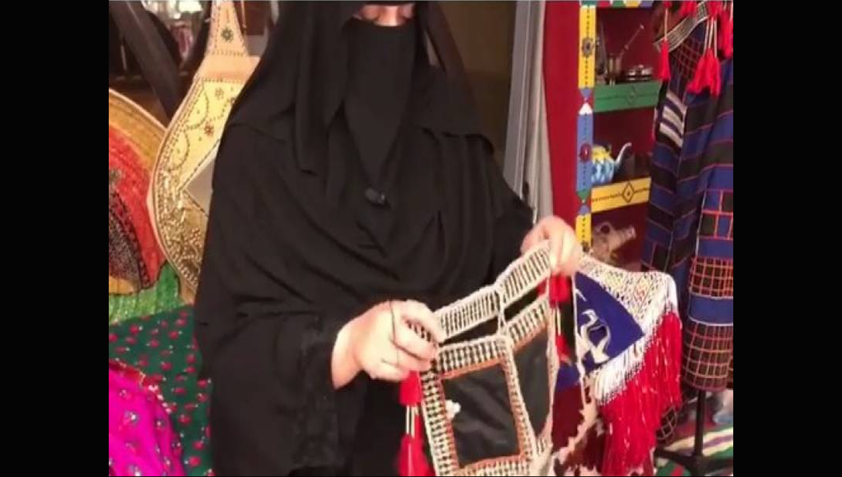 گمان میں بھی نہ تھا کہ ایک روز اس فن میں مہارت حاصل کر کے اسے ذریعہِ معاش بنا لوں گی۔۔۔ جانیں ایک سعودی خاتون کی دلچسپ کہانی