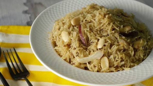 گُڑ والے چاول بنانے کا آسان طریقہ! واہ آج تو کھانے میں مزہ آجائے گا