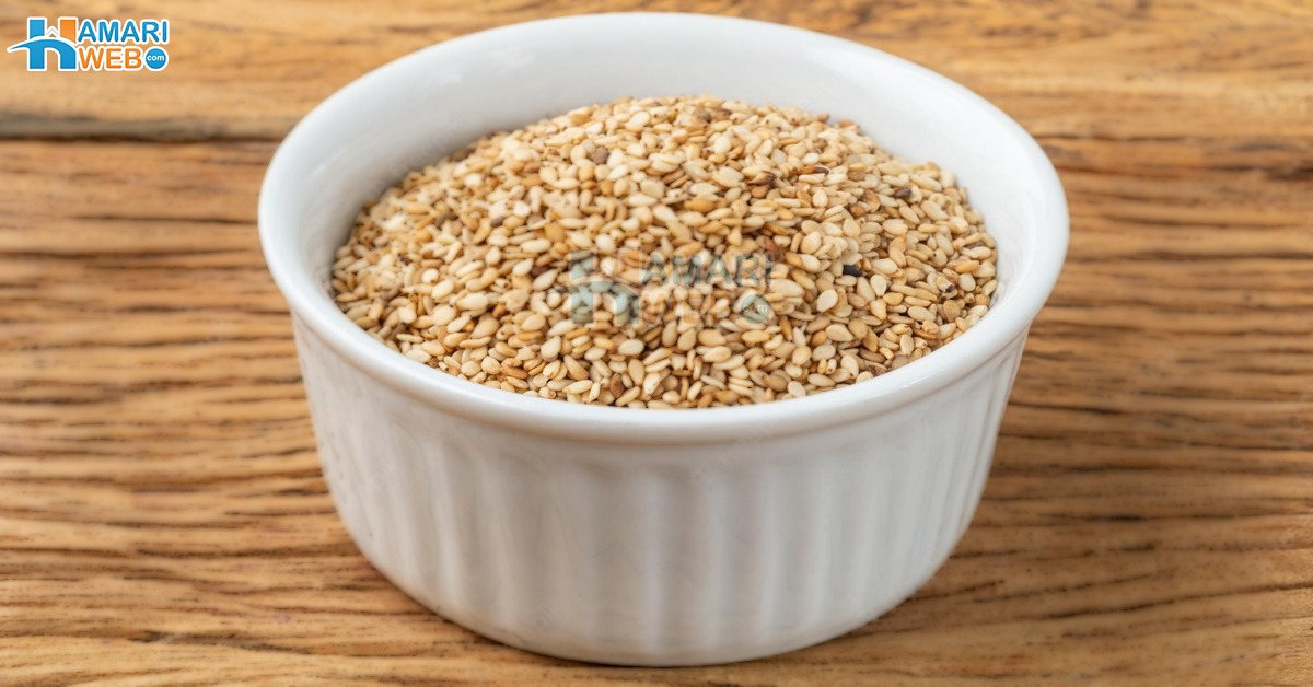 سردیوں میں سفید تِل کیوں کھانے چاہیئے؟ مُٹھی بھر سفید تلوں میں چھپے راز جان کر آپ بھی آج ہی انہیں خرید لائیں گے